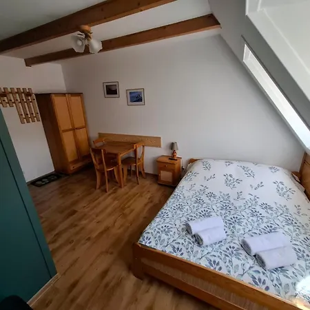 Homestay Goscinne U Jonka